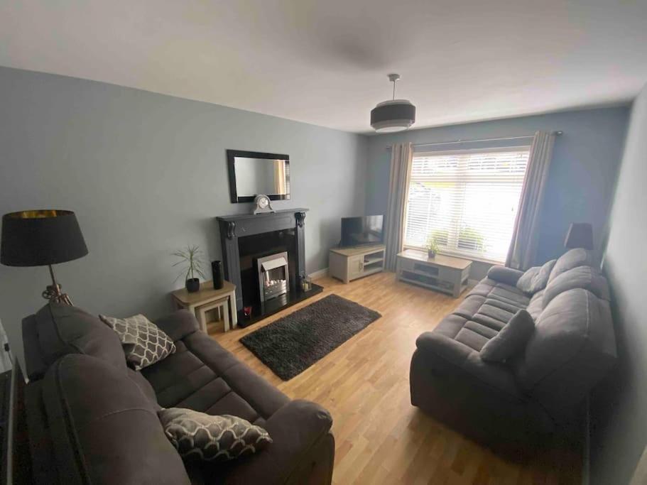 Loughview Gardens - Family Friendly Villa Omagh Kültér fotó